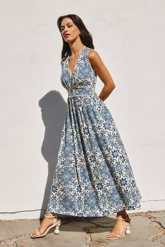 Capri Lace Maxi Dress