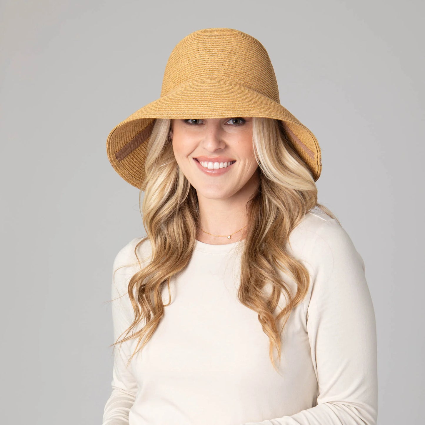 Women's Ultrabraid Bucket Hat