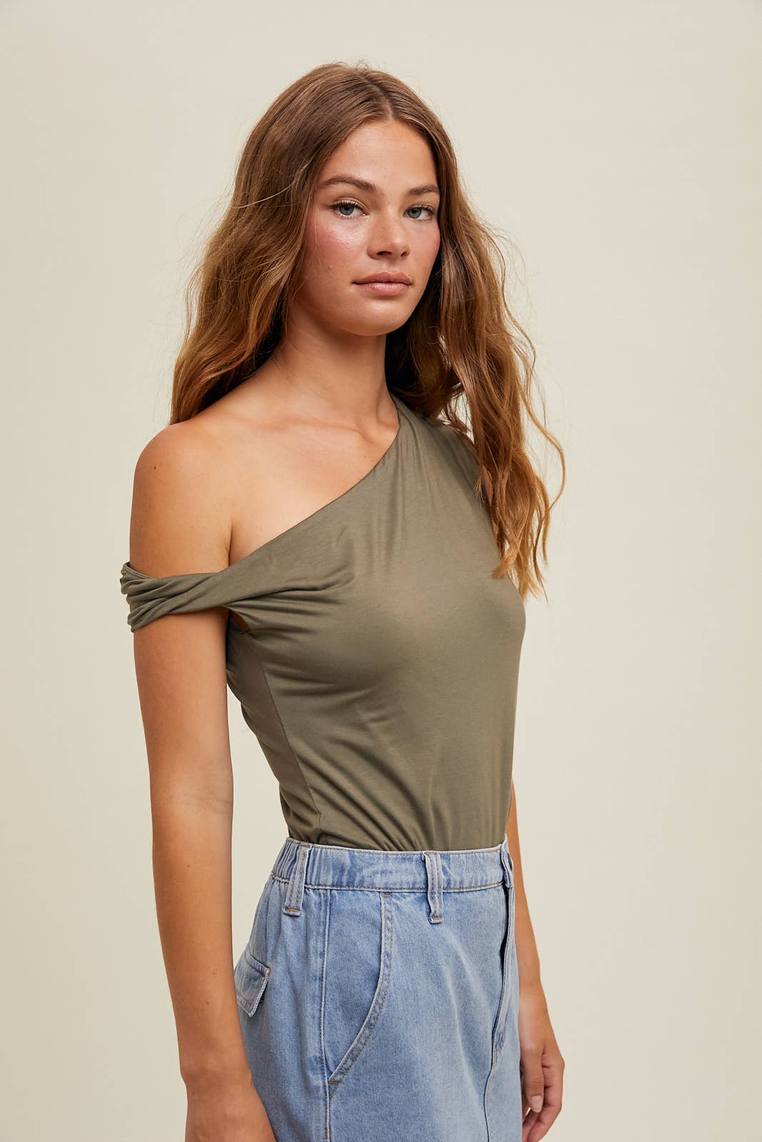 Asymmetrical One Shoulder Knit Top