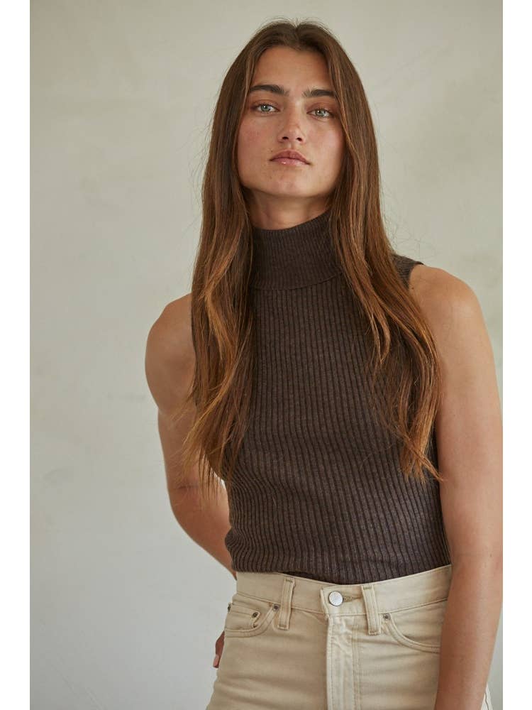 Willow Sleeveless Turtleneck